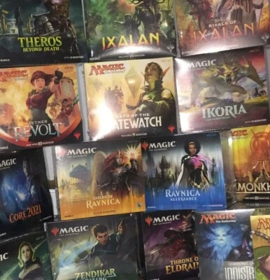 **Magic: The Gathering Bundle Box / Fat Pack - Sealed 10x Booster Packs + Dice** - Image 1 of 2