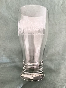 VASOS ANHEUSER BUSCH con CLYDESDALE CABALLOS ENTRENADOR DE ESCENARIO GRABADO EN VIDRIO - Imagen 1 de 7