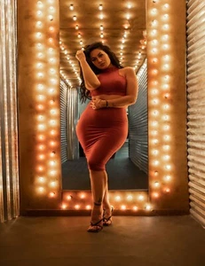 NEW 2 PIECE BRICK BODYCON MINDI SKIRT WITH HALTER CROP TOP (SIZE LARGE). - Picture 1 of 2