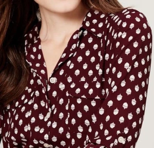Camicetta top ANN Taylor LOFT Petite Small SP stampa ghianda autunno natura vino - Foto 1 di 5