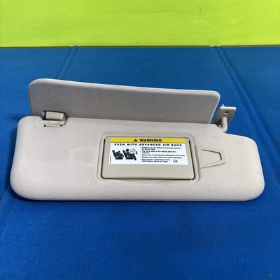 Parasol beige para pasajeros Mercedes-Benz Clase E 2003-08 W211 E320 E350 E500 OEM Foto 1 de 4