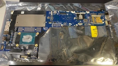 GENUINA PLACA BASE PARA PORTÁTIL DELL PRECISION 7670 INTEL I7 muerta como está para piezas Foto 1 de 4