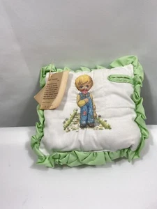 Cuscino fatina dei denti vintage 1975 Tooth Fairy Company nuovo con etichetta piccolo ragazzo occhiello verde - Foto 1 di 10