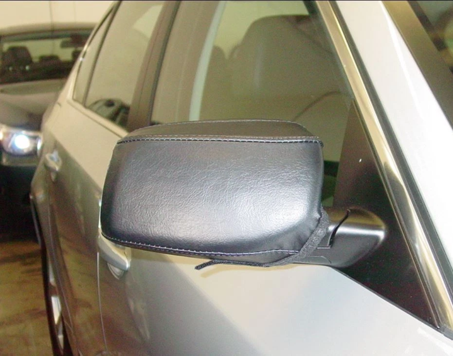 Черные чехлы на автомобильные зеркала бюстгальтер Colgan подходят для BMW 533i и 535i 1983-1988 годов выпуска - Изображение 1 из 1