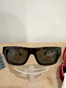 NEW GUCCI Sunglasses GG1301S 002 55mm Havana Red Black Stripe Square Frame Green - Picture 1 of 12