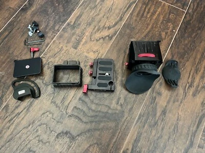 Zacuto Z-Finder Pro Optical Viewfinder for DSLR Cameras 2.5 For 3.2” Screens - Image 1 of 4