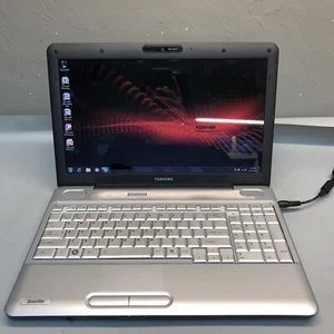 Toshiba Satellite L505-ES5018 15.6" Pentium 2Core T4400 2.2GHz 3GB 32Bit Win 7 - Picture 1 of 9