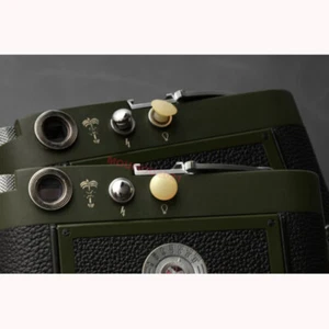 Blitzbuchse Stecker Abdeckung Buchsenkappen Fot Leica M3/M2/M1/MD silber/goldfarben 2 Stück - Bild 1 von 16