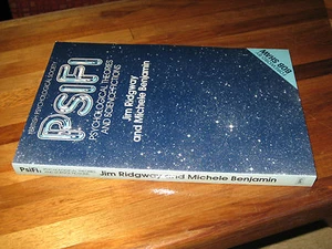 PsiFi ~ James Ridgway Michele Benjamin / Psychological Theories SciFi in MELB - Foto 1 di 1