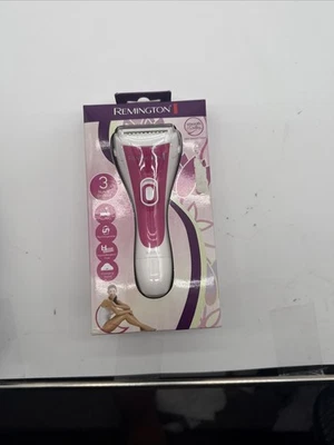 Remington Smooth & Silky Women's Wet/Dry Electric Razor WDF-4820 - Image 1 of 4