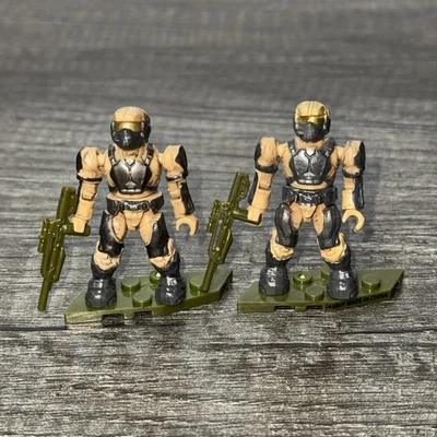 Mega Halo Serie 6 Marine Desert Tan Figuras Armas Lote De 2 Foto 1 de 4