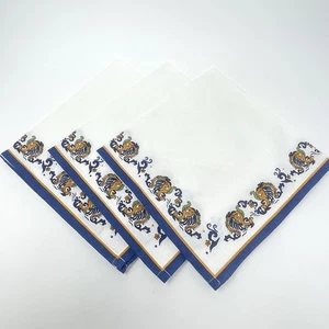 Nuevo con etiquetas Williams Sonoma Juego de 3 Servilletas Deruta Dragon Blanco Azul (Defecto en 1) - Imagen 1 de 5