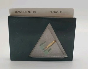 NOS Pfanstiehl 4762-DE Ago stilo diamantato ellittico per Shure N93E M93E - Foto 1 di 6
