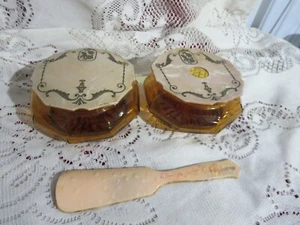 Vintage Bakelite Dresser Set 3 pc Set 2 Jars Shoe Horn - Picture 1 of 2