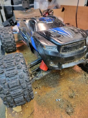 Traxxas Sledge Shock Guards Covers Maxx & Maxx Slash & Sledge - Image 1 of 3