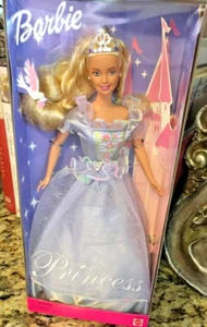 Neu im Karton 2000 Mattel BARBIE PRINZESSIN Puppe mit Krone, blond, Lavendelkleid - Bild 1 von 6