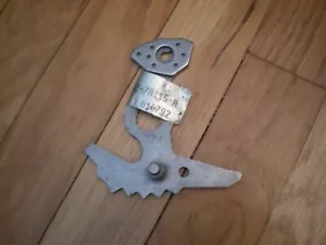 NOS 1980-1989 Ford Mustang AOT Manual Valve Detent Lever E1AZ-7A115-A - Bild 1 von 3