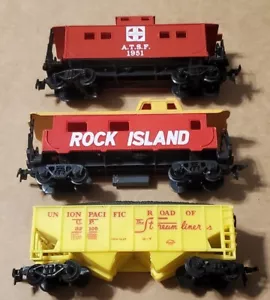 3 HO Scale Rock Island Life alike 1951 Cabooses Union Streamliners Coal Car - Picture 1 of 20