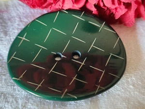 Gros bouton vintage collection vert strié trous ovale 4,5 cm sur 3,6 cm ref 4584 - Picture 1 of 4