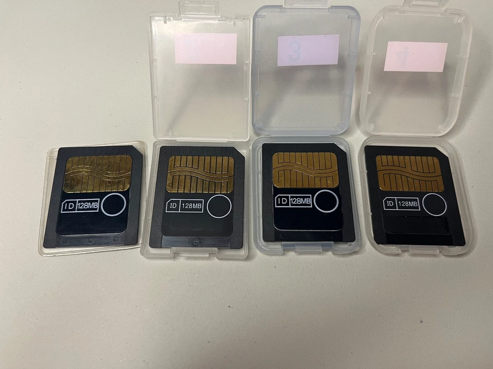 Vintage Smart Media SmartMedia Memory Card Olympus 4pc. 128 MB - Image 1 of 4