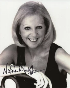 Television Autograph: NICHOLA McAULIFFE (Actor) Signed Photo - Imagen 1 de 1