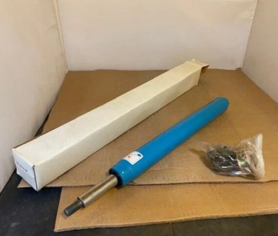 Cartucho de puntal delantero KYB MacPherson - KC1015-M - para Nissan Pulsar y Cherry Foto 1 de 4