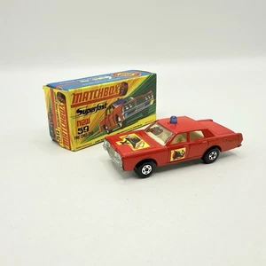 Matchbox Superfast 59 Mercury Fire Chief con casco y ejes etiquetas en caja - Imagen 1 de 13