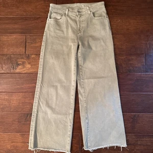 AG Saige Wide Leg Crop High Rise Fit Jeans Size 26 Saige Green EUC - Picture 1 of 10