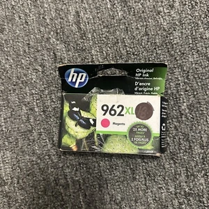 HP NEW GENUINE 962XL MAGENTA INK OFFICEJET PRO 9010 9015 9020 9025 Ex 2021 - Picture 1 of 2