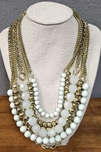 Collana Strati Multi Catena Bavaglino Tono Oro Cristallo Acrilico Perline Dichiarazione  - Foto 1 di 6