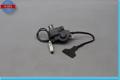 02-05 Lexus SC430 Z40 Fuel Gas Tank Door Open Release Actuator Oem - Image 1 of 4