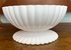 Plato de caramelo abierto vintage Jeannette rosa vaso de leche - Imagen 1 de 6