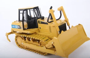 1/35 DIECAST MODEL FINISHED TRUCK CAT SEM822 Bulldozer - Picture 1 of 6