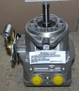 Bomba derecha Hydro-Gear 10cc Scag 483862, PG-1HQQ-DA1X-XXXX - Imagen 1 de 1