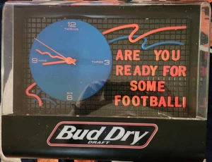 VINTAGE 1990’s BUD DRY DRAFT BAR CLOCK BLACK LIGHT BOARD COMBO Very Nice - Picture 1 of 9