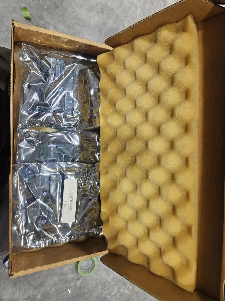 Lote de placas de circuito Compaq vintage - antiestático sellado, sin probar, repuestos para servidor Foto 1 de 4