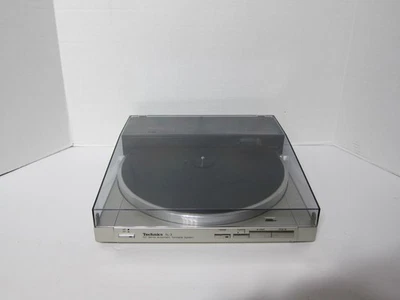 TECHNICS SL-3 LINEAR TRACKING AUTO TURNTABLE-New Audio Technica AT81CP Cartridge - Image 1 of 4