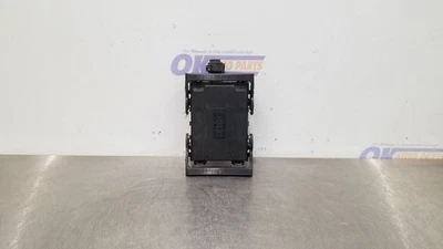 15 CAJA DE FUSIBLES MOTOR CADILLAC ESCALADE 6.2L L86 23225905 Foto 1 de 4