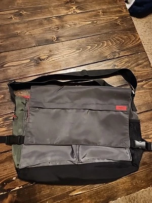 Hugo Boss Gray/Grey Messenger Laptop Shoulder Vinyl Bag Crossbody W/ Strap Good - Image 1 of 4