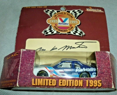 NUEVO Action Platinum 1/64 NASCAR #6 Valvoline Pyroil Mark Martin 100 años Foto 1 de 3