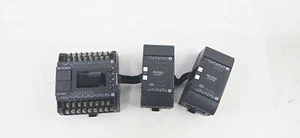KEYENCE KV-24DT PLC Module Base w/ KV-E4XT, & KV-E4XR - Picture 1 of 4