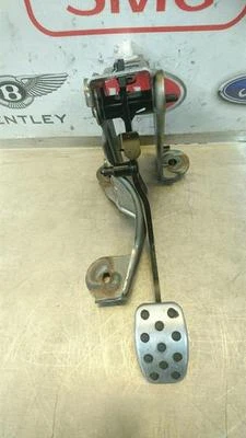 SMART FORFOUR 2015 ON W453 PEDAL DE EMBRAGUE 465032483R 4532902000 FRANQUEO RÁPIDO Foto 1 de 4