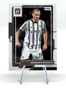 Leonardo Bonucci 2022-23 Panini Donruss Optic #155 Juventus - Picture 1 of 2