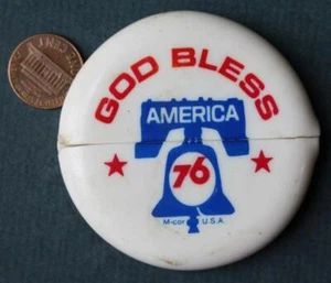 1976 God Bless America Bicentennial 200th Anniversary RWB coin purse holder----- - Picture 1 of 1