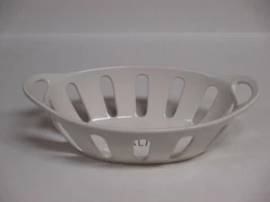 Rae Dunn Artisan Collection By Magenta Bread Basket New Unused - Picture 1 of 5