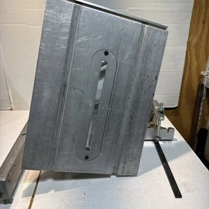 Ladenschmied Mark V Alu Haupttisch, Zaun, Gehrungslehre gebraucht (Garagenregal) - Bild 1 von 8