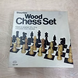 Vintage REISS Stuanton Wood Chess Set Felted and Weighted 3 3/4 King #532 - Picture 1 of 6
