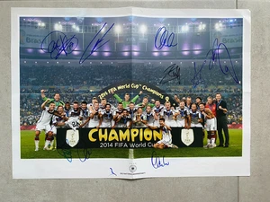 Weltmeister 2014 (11x signiert) DFB signed In-person Weltmeisterposter 40x60 cm - Bild 1 von 2