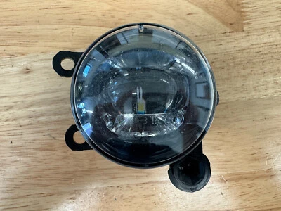 Conjunto de faros antiniebla izquierda Volvo S60 V60 19-22 31677939 Foto 1 de 4