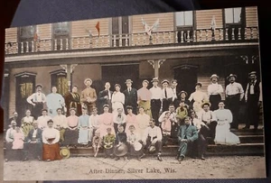 Silver Lake Wisconsin postcard after dinner. family in front of hotel 1910 - Picture 1 of 9